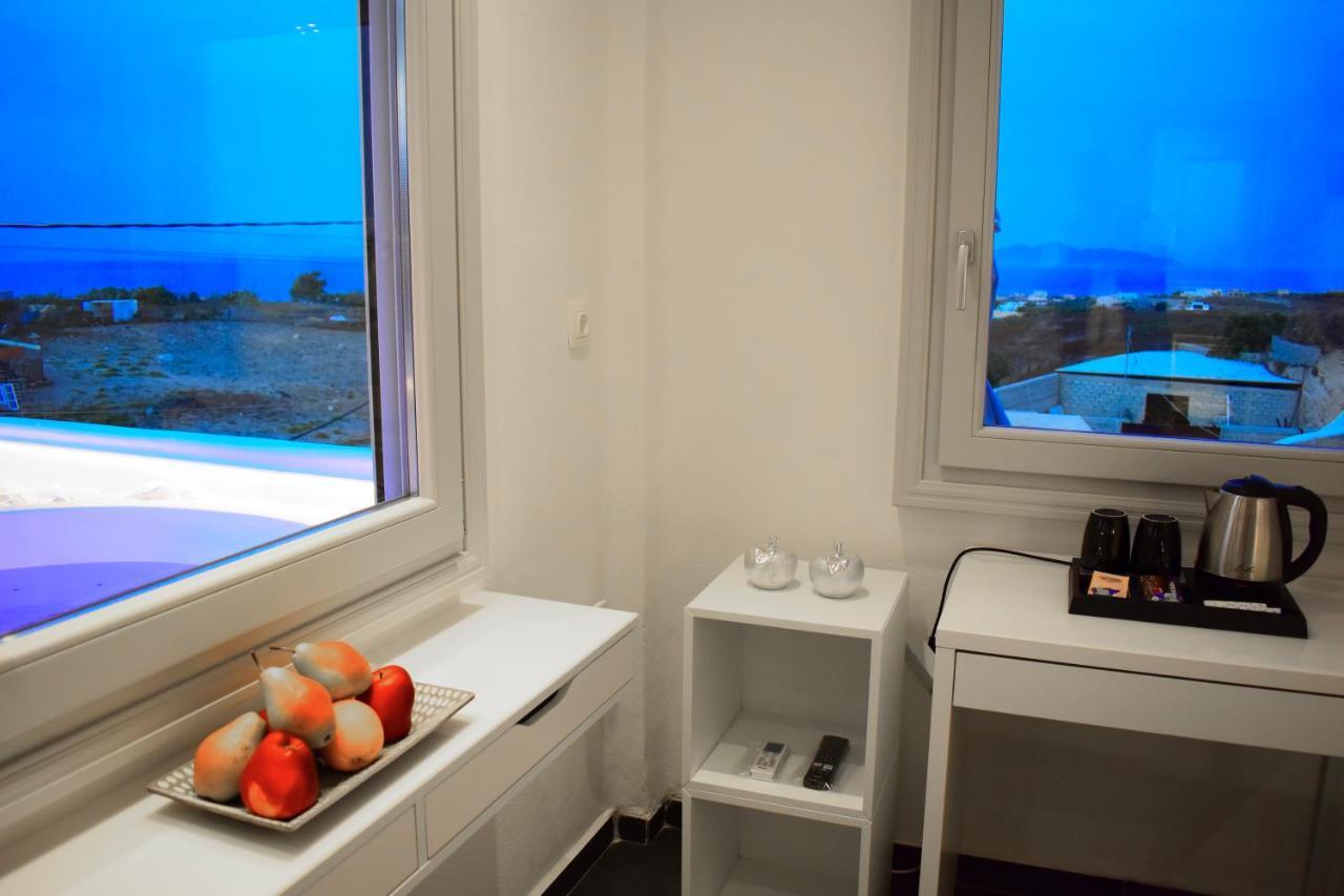 Ariana Eco Suites Adults Only Φηρά Εξωτερικό φωτογραφία